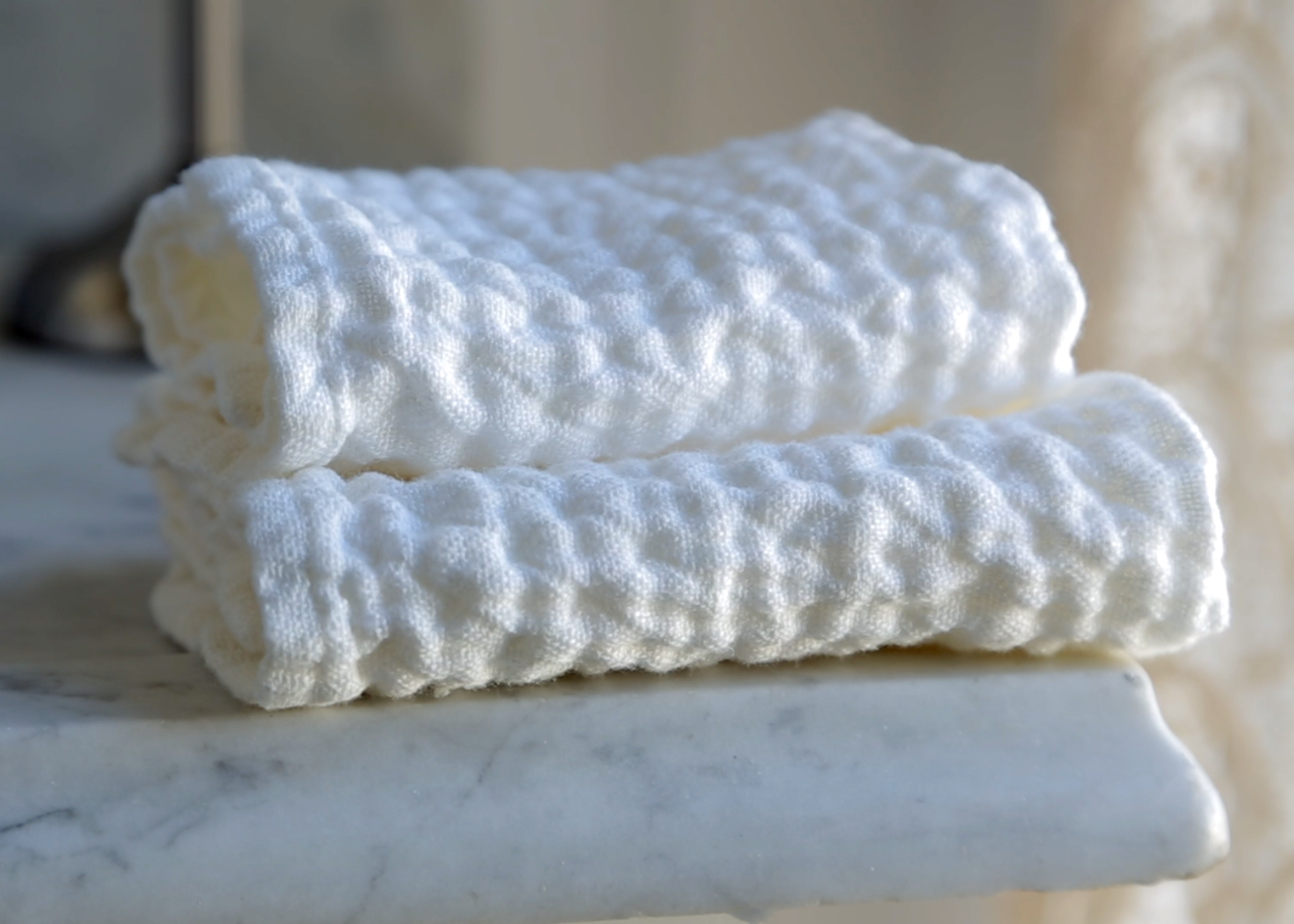 100% white linen hand towels